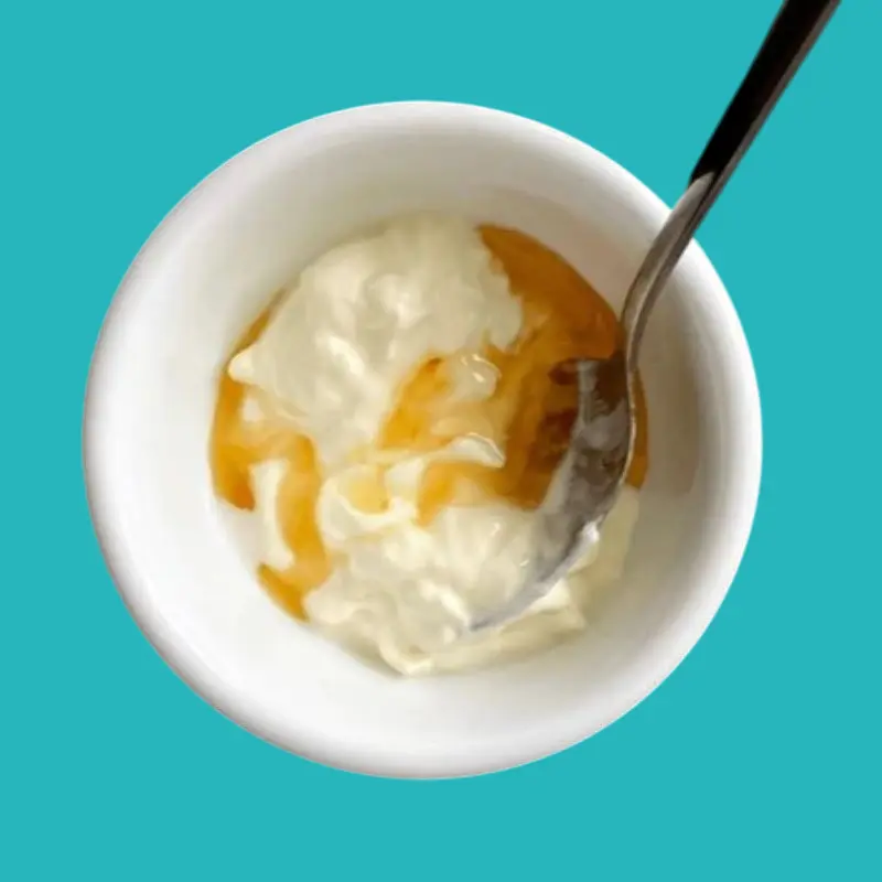 Benefits of yogurt with honey for boosting immunity during a cold 