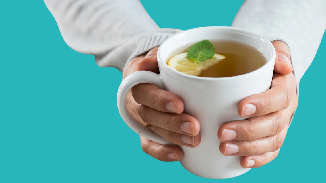 مشروبات دافئة لعلاج الكحة ببلغم