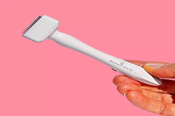 Choosing the right needles when using a derma stamp for hair