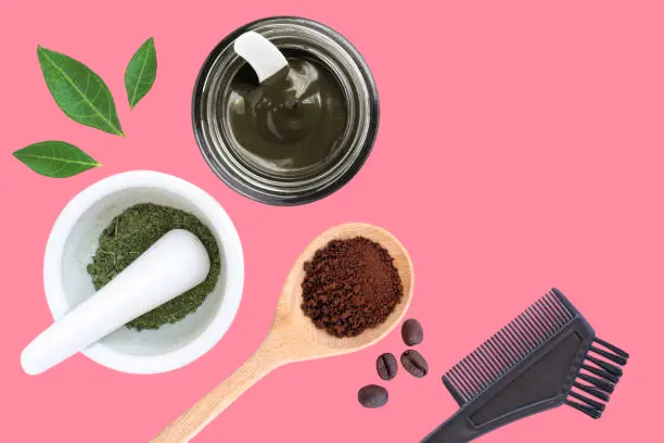 Henna for hair dyeing