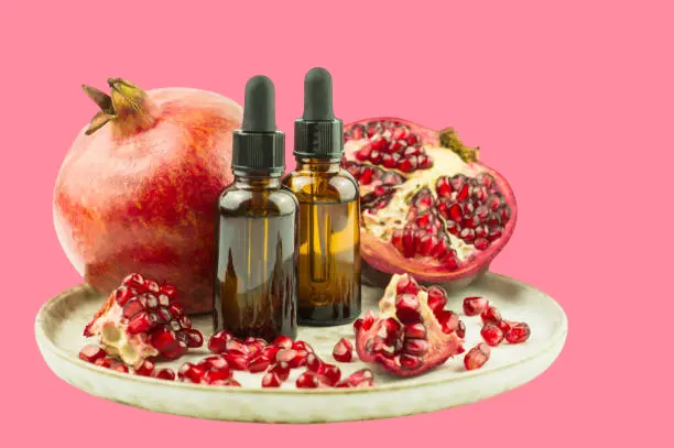 فوائد الرمان للبشرة