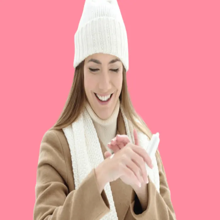 افضل طرق طبيعية لعلاج جفاف اليدين في الشتاء 