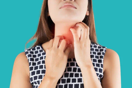 الحكة في الحلق من اعراض السعال التحسسي 