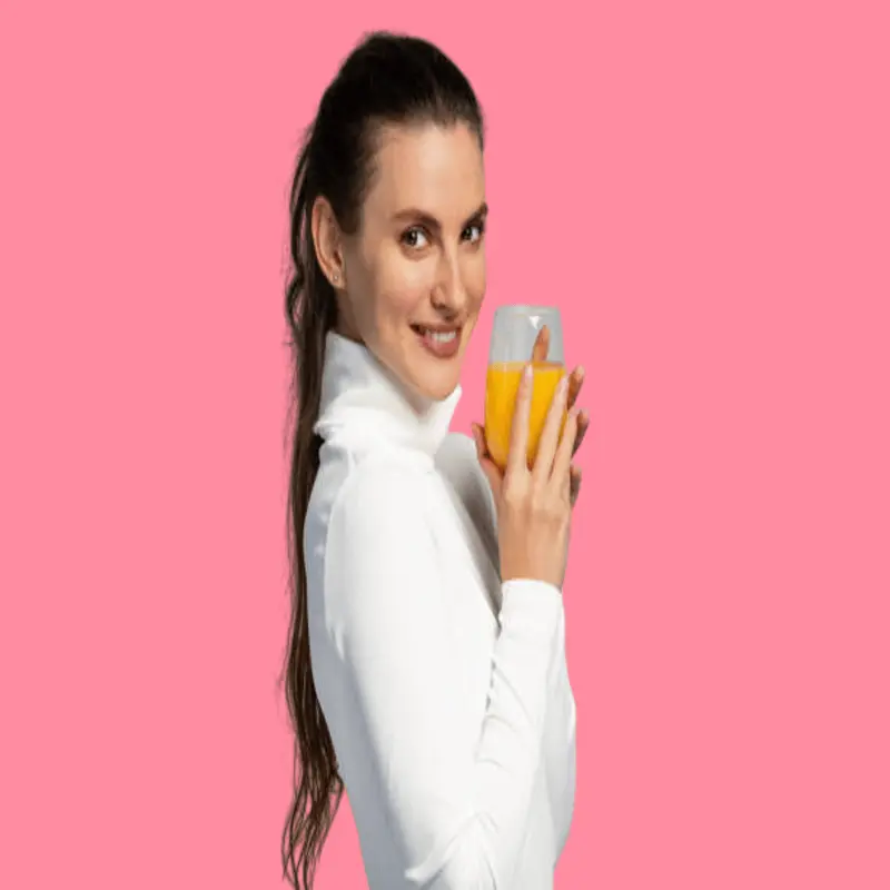 Benefits of carrot and orange juice for lightening skin pigmentation 