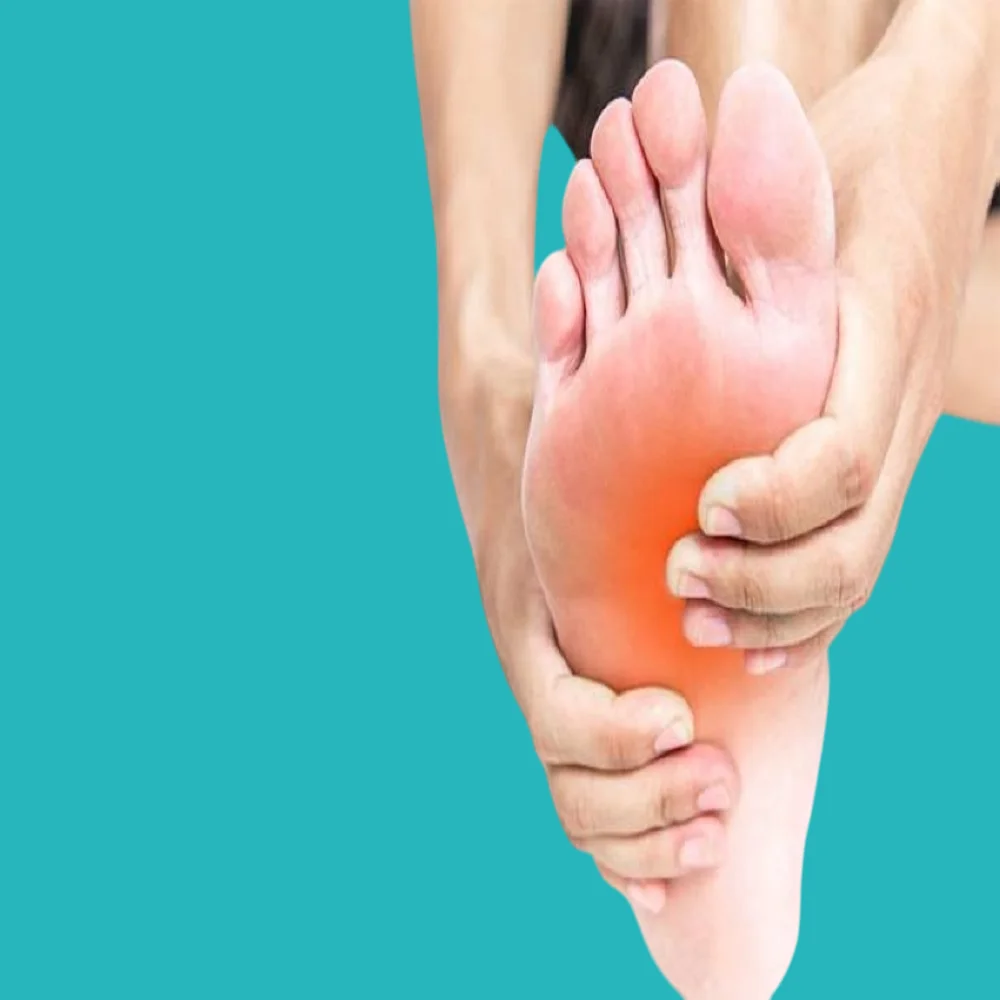 what is the difference between diabetic foot and fish eye? 