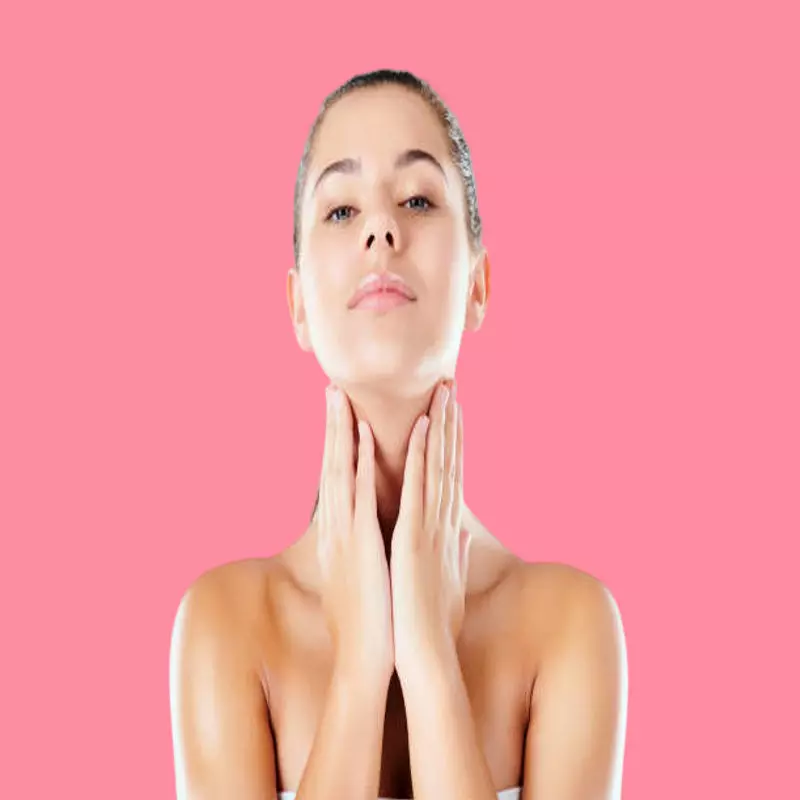 طرق طبيعية لعلاج خطوط الرقبة بشكل نهائي 