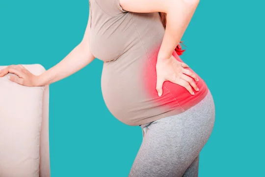الالم في اسفل الظهر من اعراض مغص الولادة