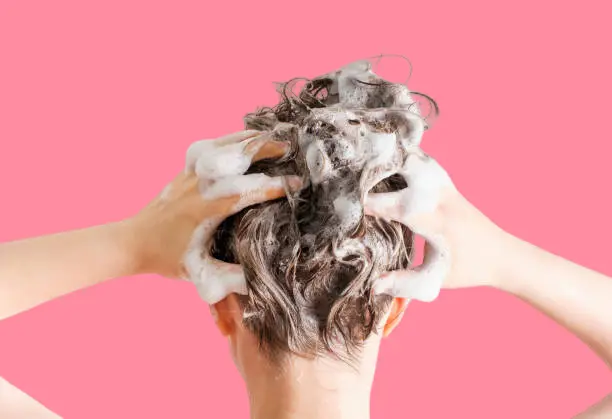 Hair washing routine to treat split ends