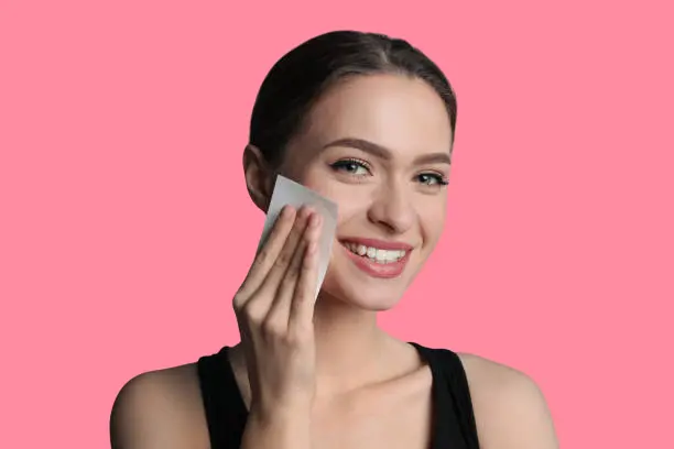 Toner to balance skin oil production