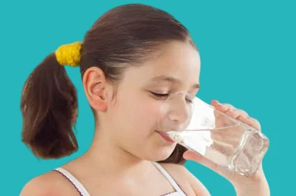 Drinking water to treat constipation in children