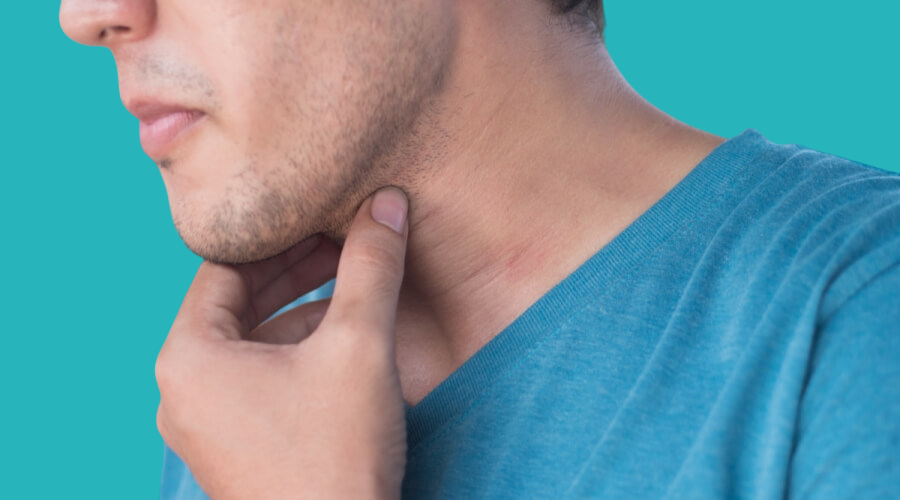 تهيج و حرقان الحلق من اعراض وجود البلغم