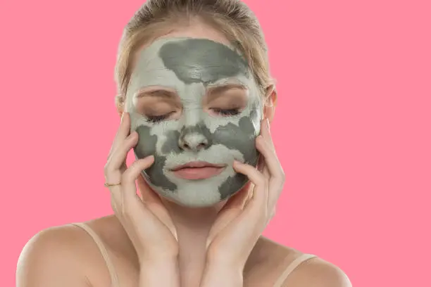 clay masks to remove blackheads