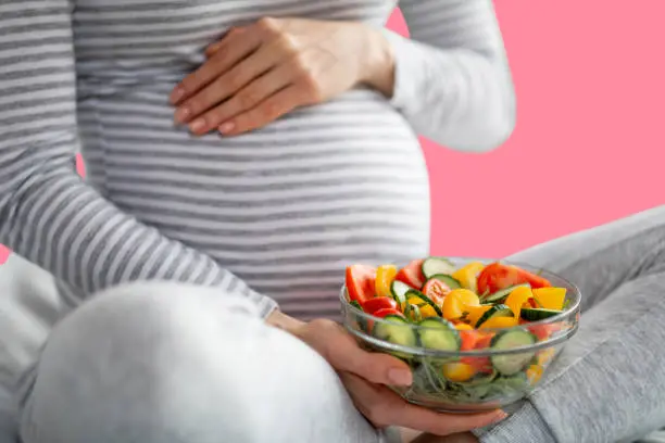 اهمية التغذية اثناء الحمل