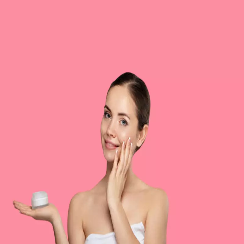 Tips to avoid allergic reactions when trying new skincare products 