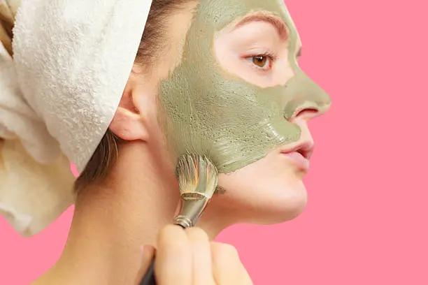 Moroccan clay and rose water for the skin