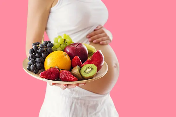 اهمية تناول السكريات اثناء الحمل