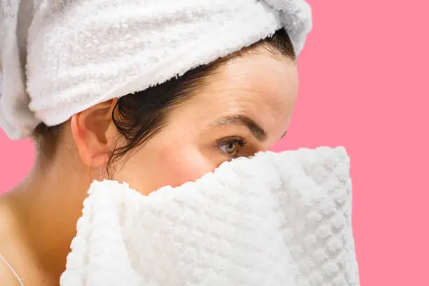 تجفيف البشرة بطريقة صحيحة