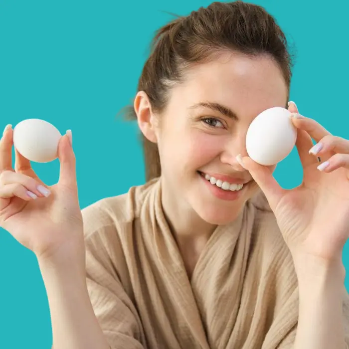 أهمية تناول البيض في بناء عضلات الجسم 